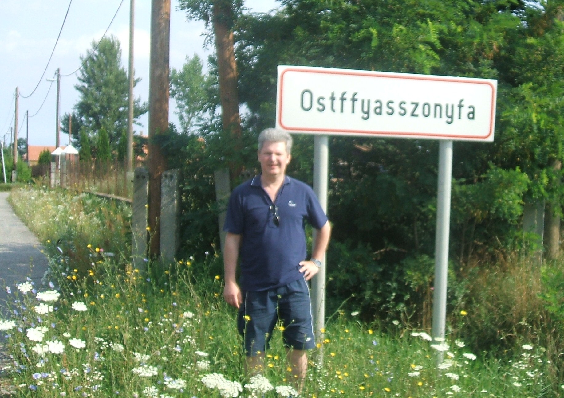 HU_Ostffyasszonyfa1_Small.JPG